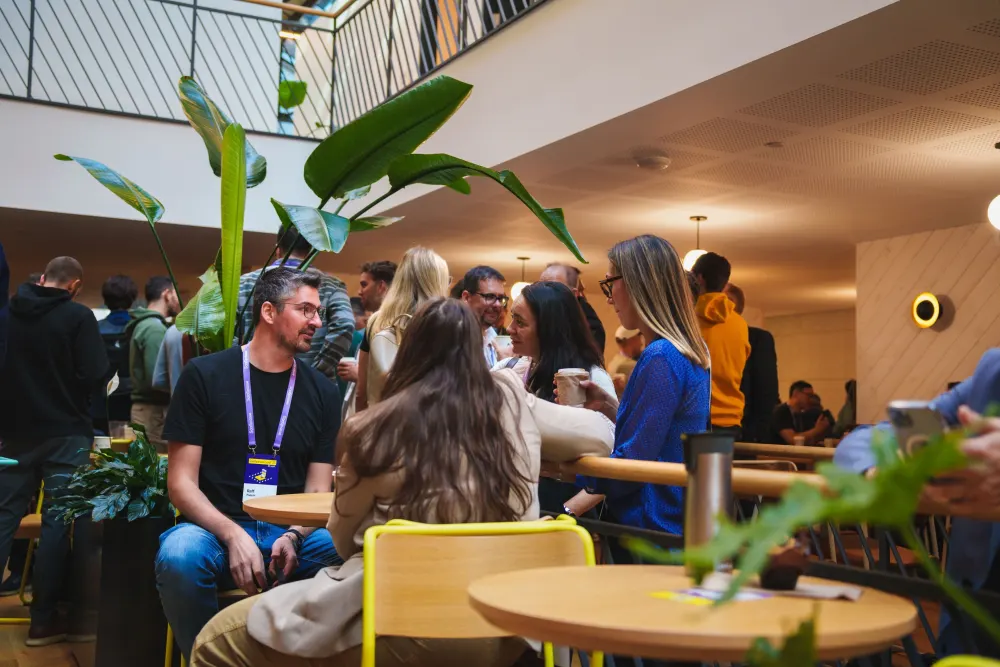 Networking entre les sessions, '25